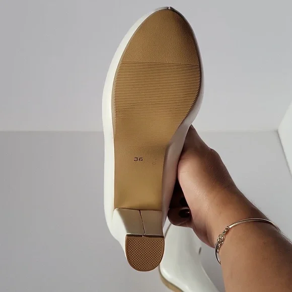 Mary Jane Stilettos - Picture 7 of 15